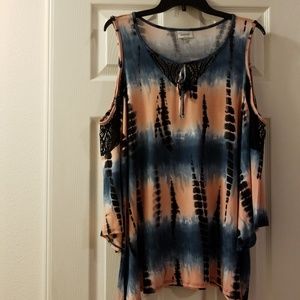NWT Tye dye cold shoulder shirt